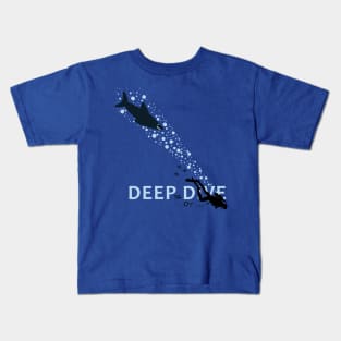 Dive or Die - The shark is in pursuit Kids T-Shirt